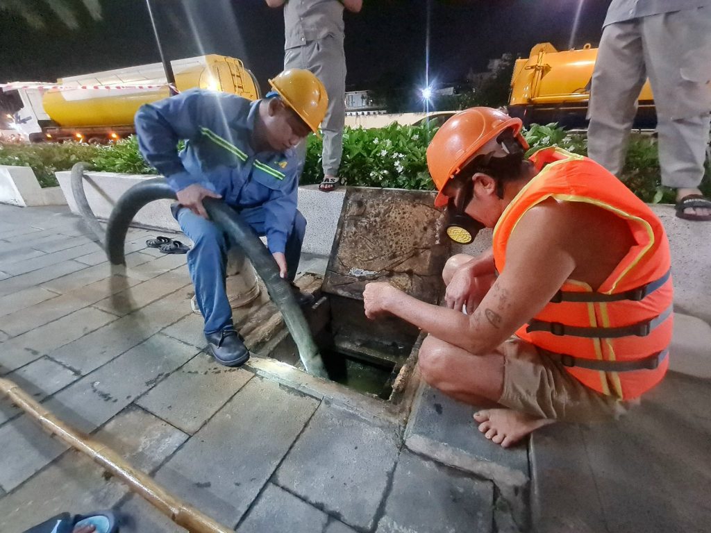 tìm ngay thông cống nghẹt tại KCN Long Sơn – càng sớm, càng ít thiệt hại.