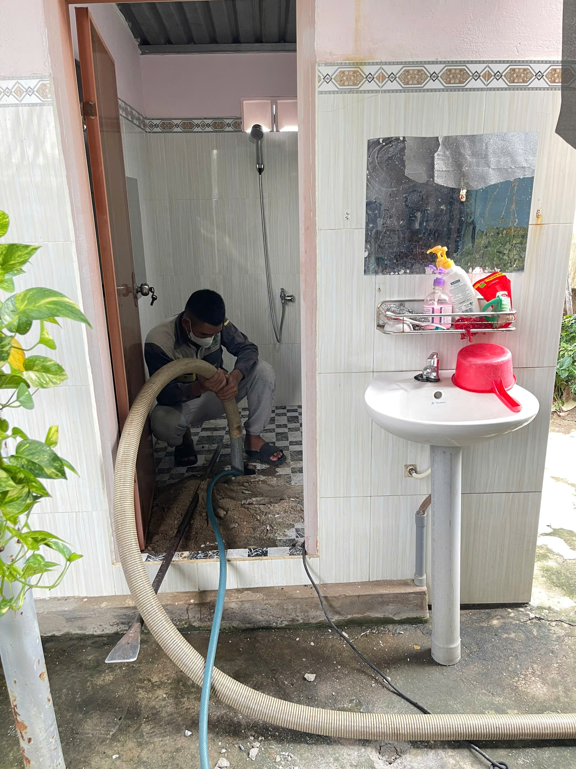 thông cống nghẹt Bà Rịa đều được vận chuyển đến khu xử lý hợp pháp theo đúng quy định