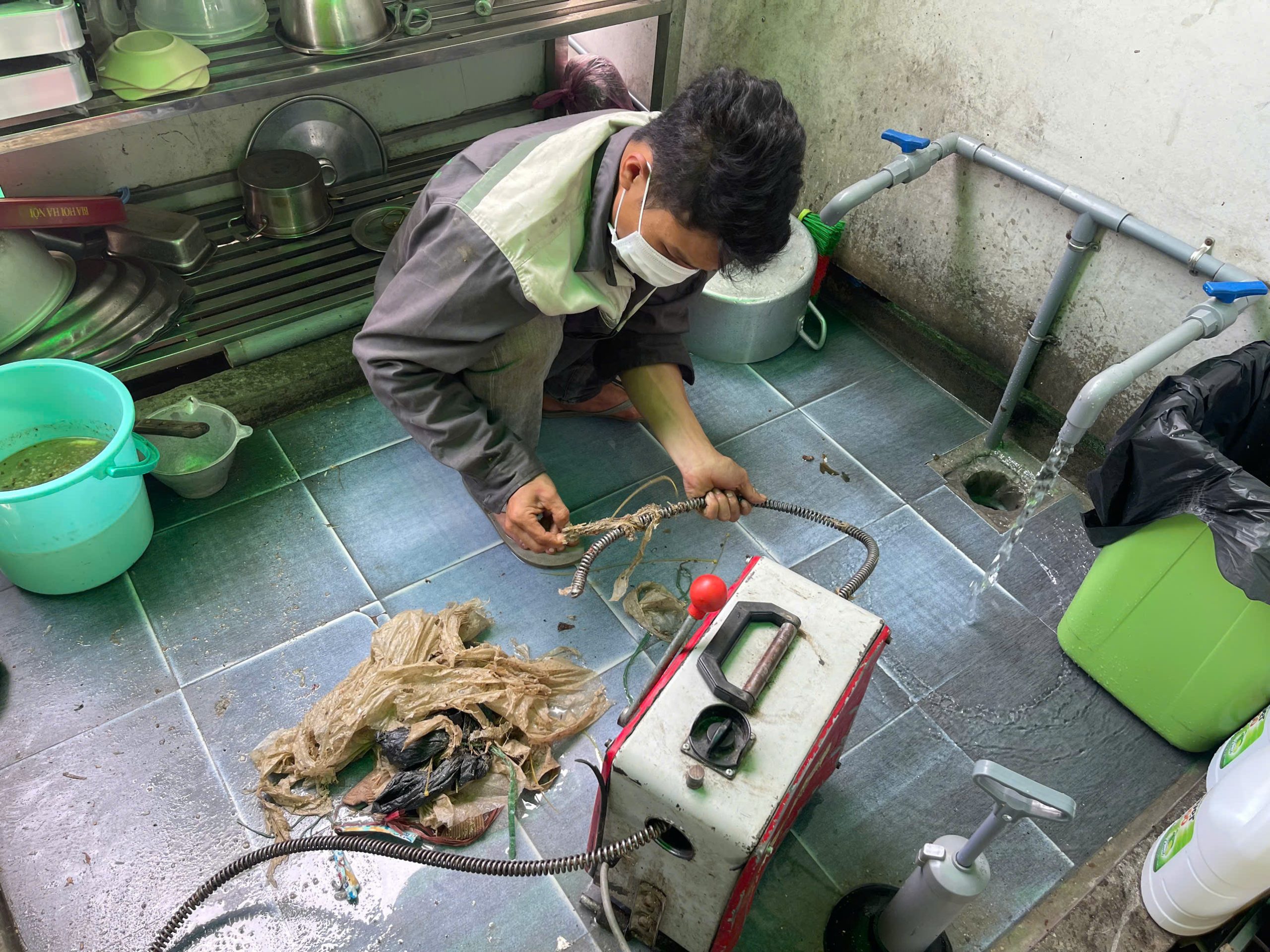 Dịch vụ thông cống nghẹt tại Rạch Dừa của Vạn Phát
