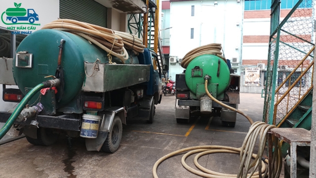 Dịch Vụ Thông Tắc Hầm Cầu Long Sơn Nhanh - hút hầm cầu kcn long sơn