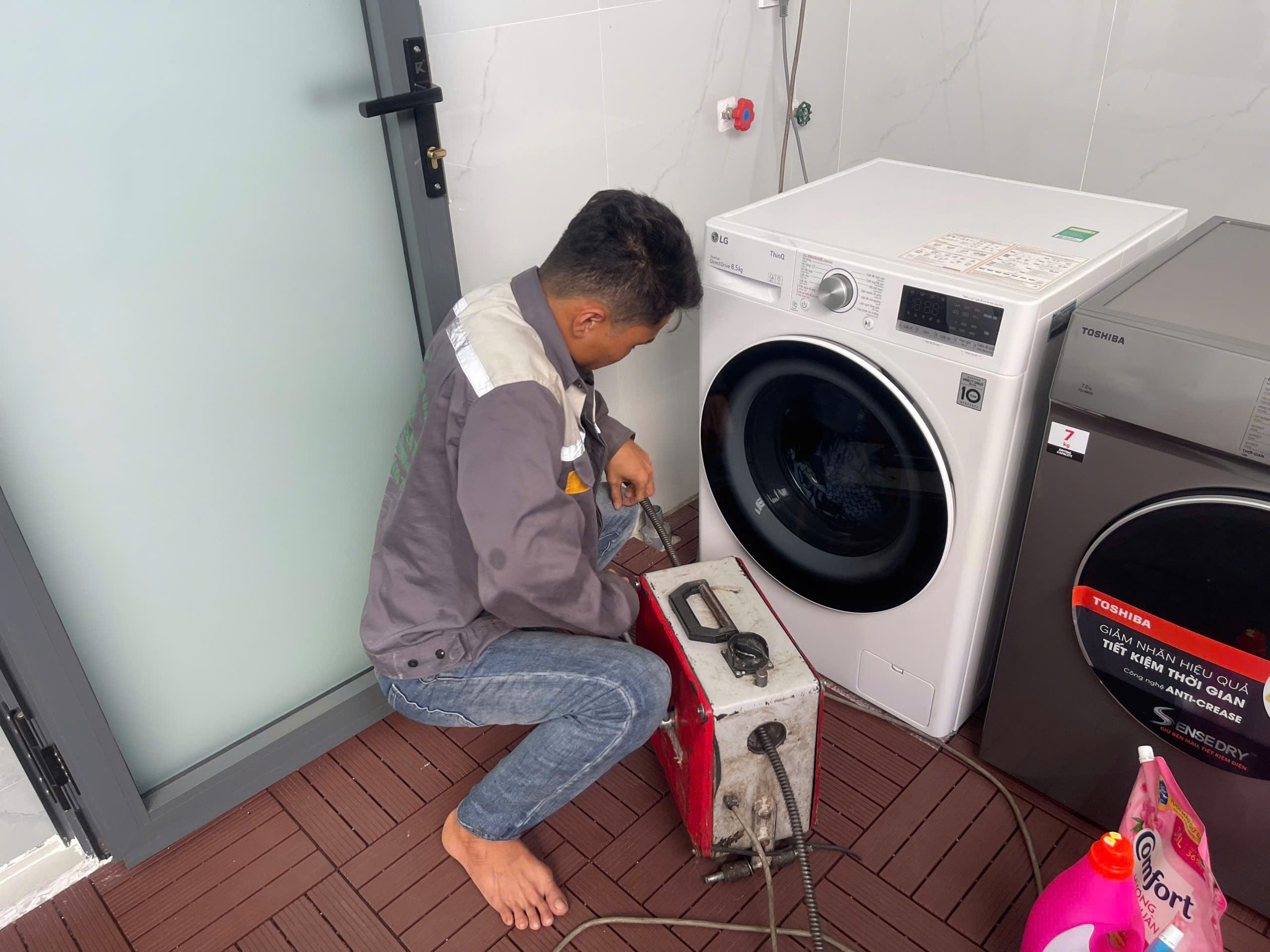 Quy trình thông cống tại Long An của Vạn Phát