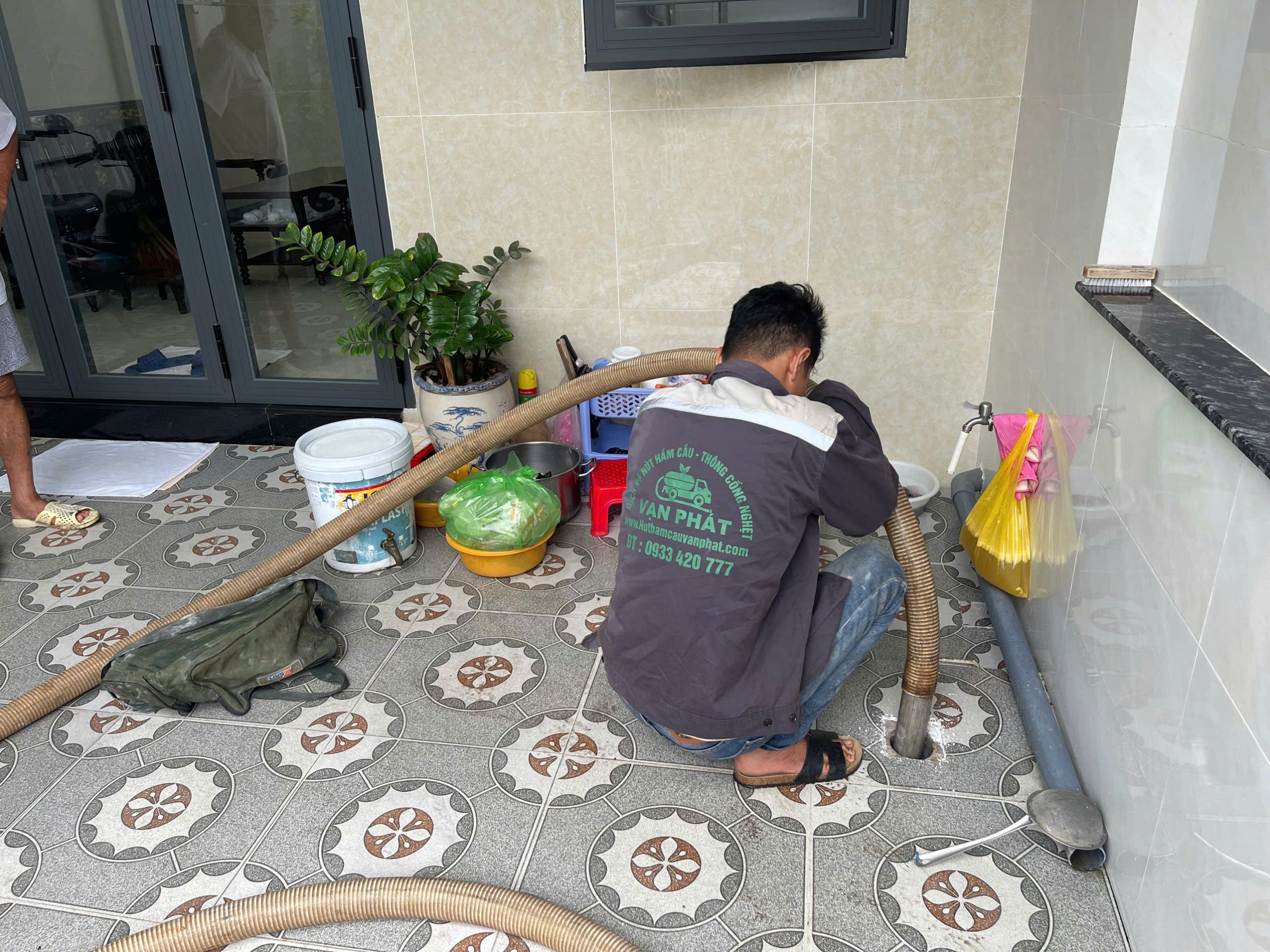 Dịch vụ hút hầm cầu tại Bến Tre uy tín, nhanh chóng