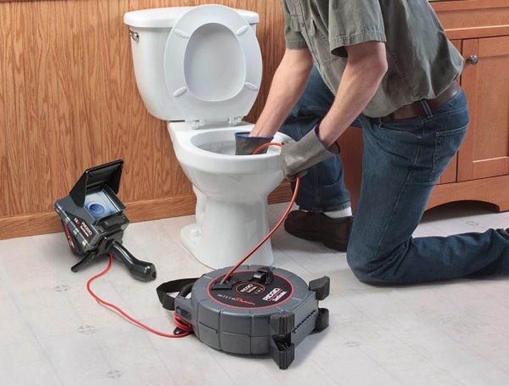cần lựa chọn cách thức hút hầm cầu phù hợp với gia đình của bạn
