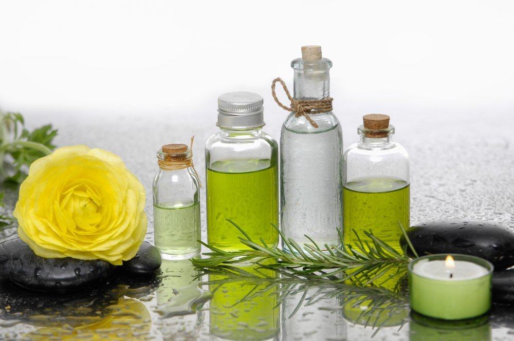 Cách khử mùi hôi cống bằng tinh dầu hoặc sáp thơm
