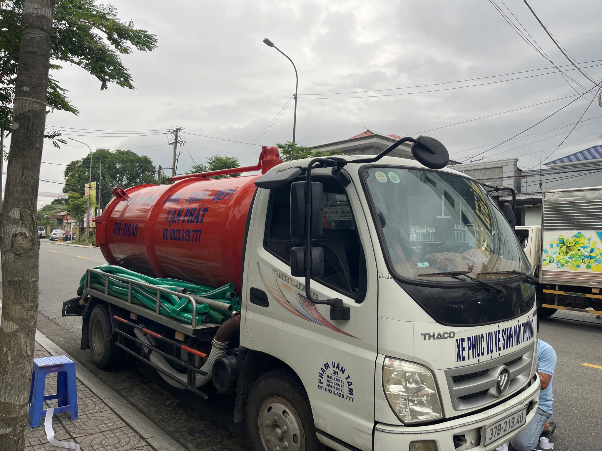 Hệ thống xe hút hầm cầu hiện đại của Vạn Phát sẵn sàng phục vụ bà con tại khắp các tuyến đường xã Châu Đức.